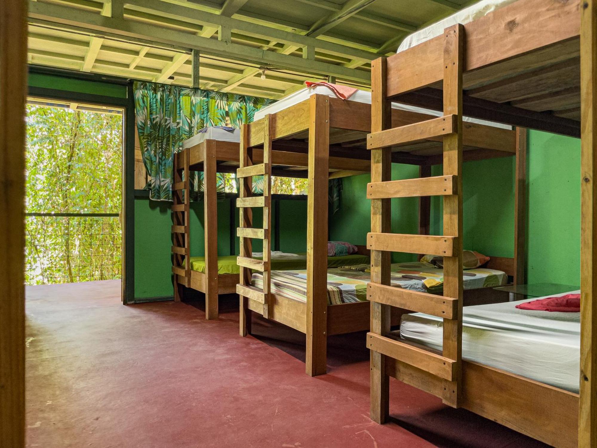 Corcovado Adventures Hostel Drakes Bay Exterior foto